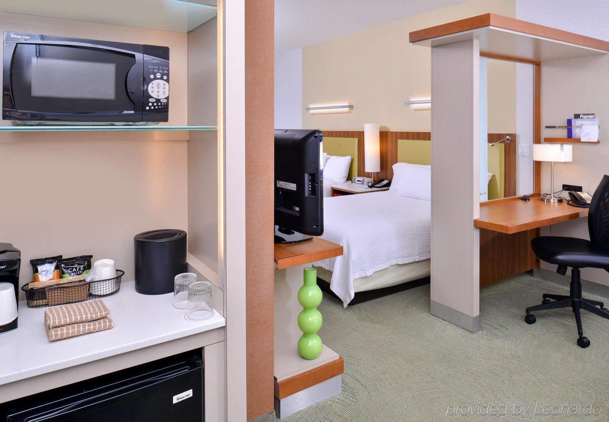 Springhill Suites Irvine John Wayne Airport / Orange County Exterior photo